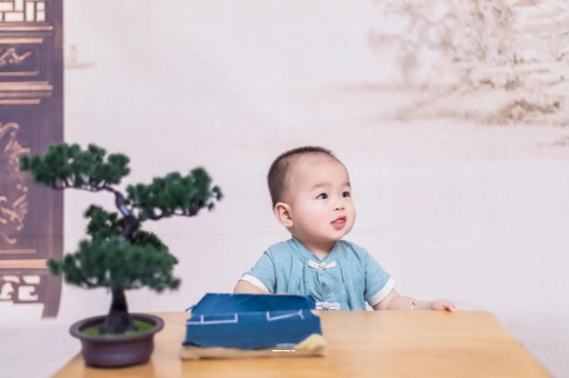 华容怀孕为啥肚子会长毛